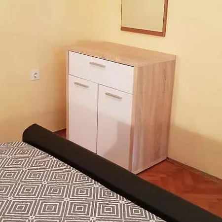 In Sv. Filip I Jakov 53896 Prázdninový dům